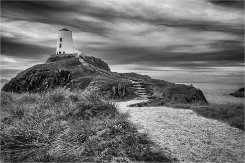 Llanddwyn Lighthouse 1