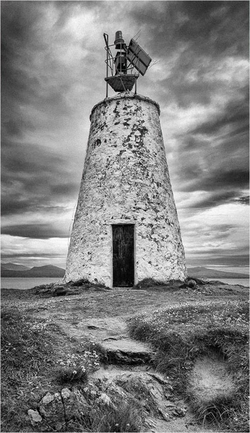 Llanddwyn Lighthouse 2