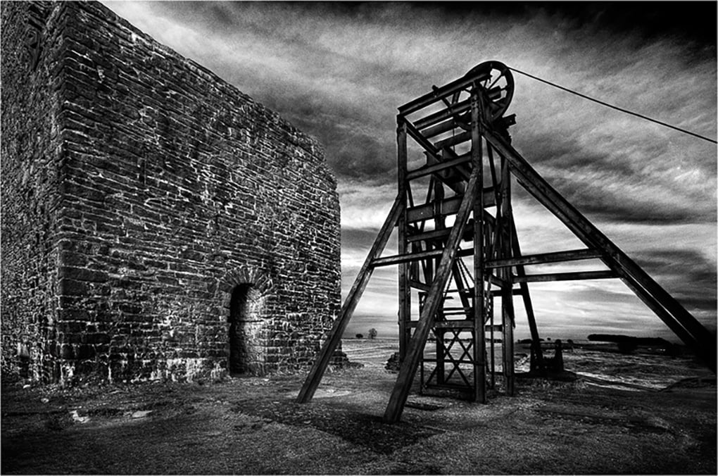 The Pit Head Magpie Mine